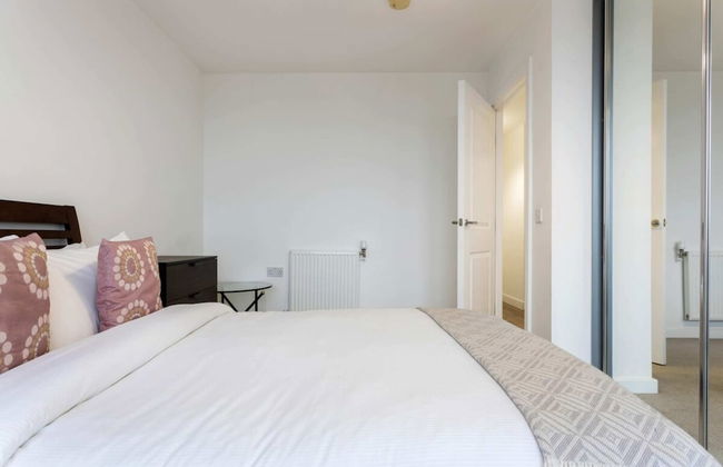 Modern 1 Bedroom Apartment Near Canary Wharf With Balcony - Foto 3