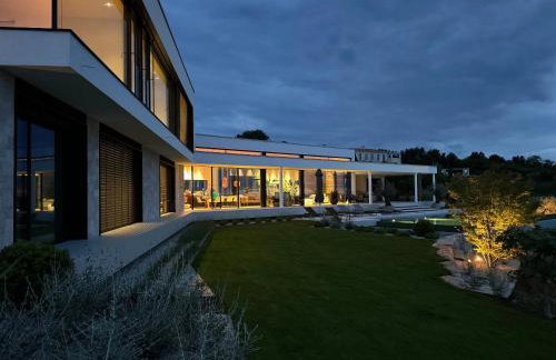 Amazing Villa ALMA Infinity POOL, PADEL Court, Jacuzzi - Foto 55