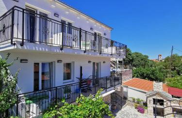 Tisno Resort - Photo 12