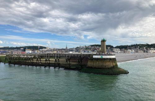 Charmant Studio avec vue sur le port et falaises - Foto 33