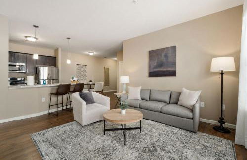 Cozy Dublin 2BR 1st Floor Easy Free Parking! - Foto 1