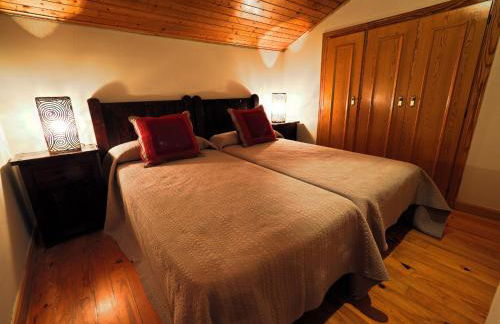 Núcleo de Turismo Rural Valle de Iruelas - Photo 10