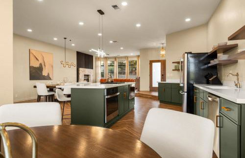 Luxury 5BR Cottonwood Retreat with Pool and Panoramic Views - Foto 33