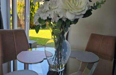 The Heart - Cosy 3 bedroom house with double driveway and Garden in Manchester - Foto 3