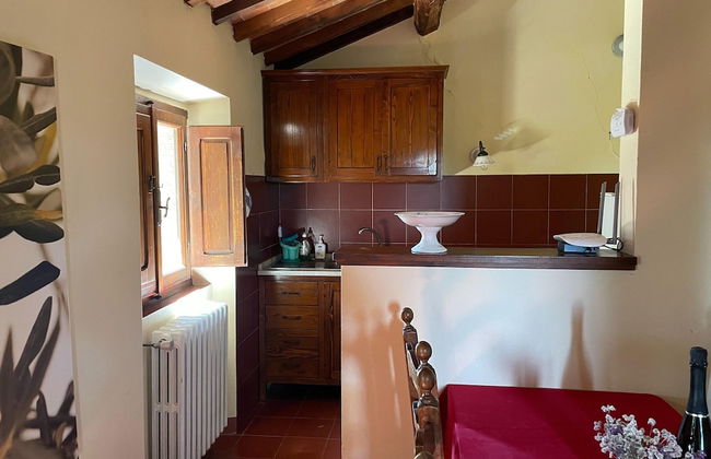 Cottage With Swimming Pool - Photo 8