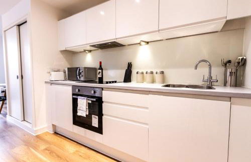 Stunning Centrally Located Studio Apt - Foto 20