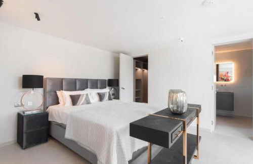 Villa lujo Ibiza, piscina infinity y 4 suites dobles en Can Furnet - Foto 24