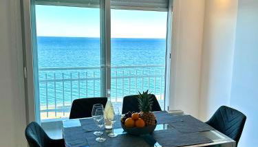 Horizonte 1 Cosy apartment with incredible sea view at first line of Fuengirola Beach - Photo 3