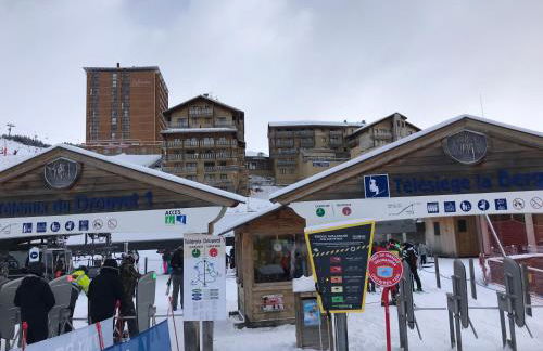 Appartement 6 personnes - Deux chambres - 40M2 - Balcons 10M2 sur pistes - Aucun vis à vis - Piscine - B301 - Foto 1