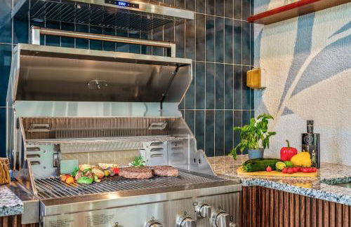 10min to Disney, Luxury 6BR Themed Villa with Private Pool,Spa and Game Room - Foto 41