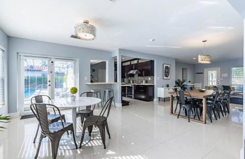 Villa Aura Heated Pool 4 Bedrooms 5 minutes to the Ocean - Foto 47