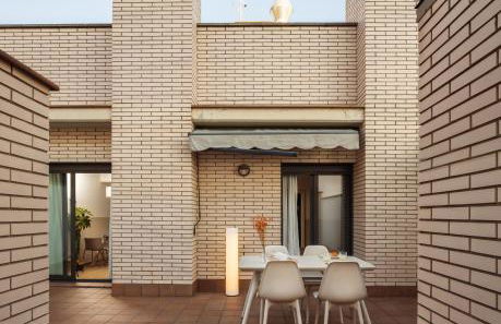 Feelathome Plaza Apartments - Foto 10