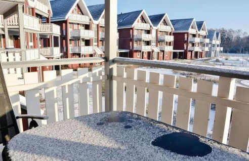 1 Bedroom Gorgeous Apartment In Rechlin - Photo 13