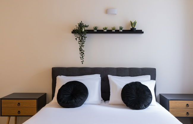 The Pearl of Nachlaot Apartments - Photo 35