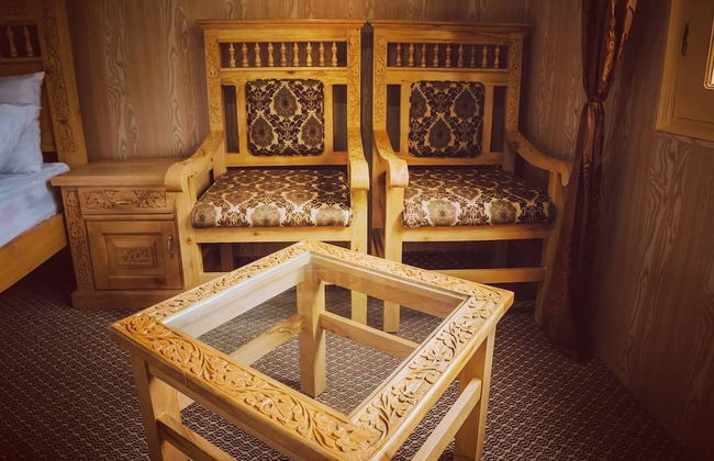 Gulbast House - Photo 6