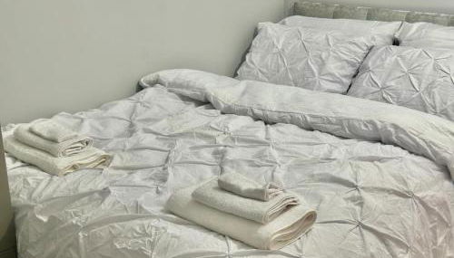 Luxurious Wolverhampton Retreat with 4 Bedrooms - Foto 5, towels