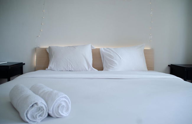 Fancy and Nice 1BR Apartment at Silkwood Residence - Photo 4