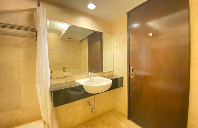 Prime & Cozy 3BR at Braga City Walk Apartment - Foto 27