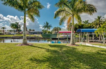 CoralVilla Seafan - prime location, with pool and canoes - Foto 35