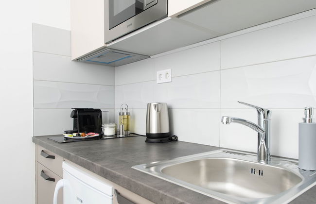 Elisabeth Downtown Apartments by FirstHost - Photo 62