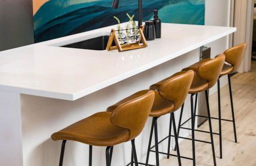 Wild West Disco Haus 2! New Hot Tub, Patio + Gym - Foto 36