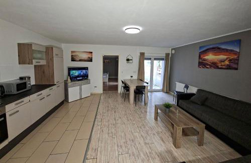 Work & Stay Apartment - Photo 1