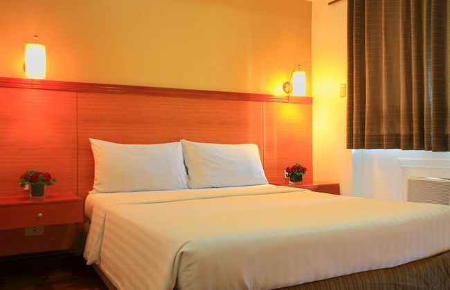 BSA Suites Makati - Foto 16