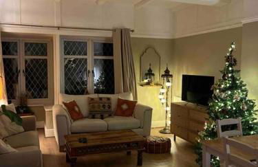Beautiful flat sleeps 4 in Taplow Maidenhead Near Windsor and Ascot racecourses Near Legoland - Foto 6