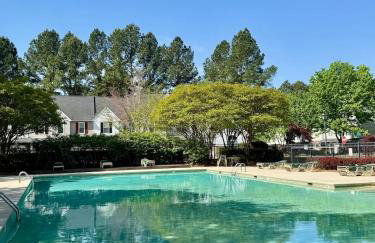 Modern Entire 2-Bedroom House for 6 Guests at University City - Foto 10