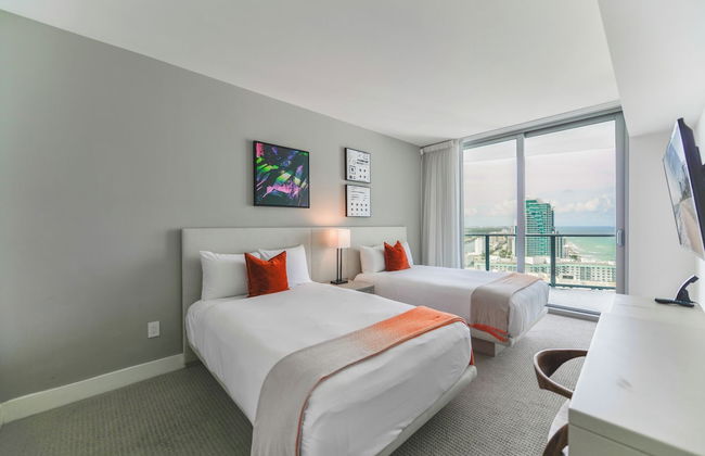 Luxury Beachfront Condo - Foto 24