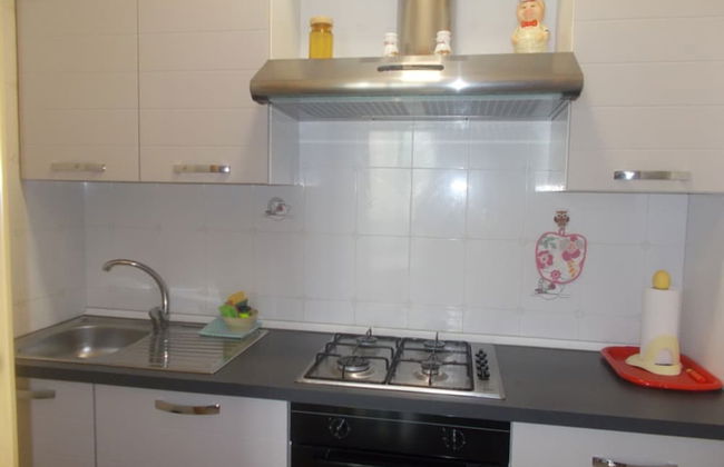 Relaxing Seaside Stay Near Gallipoli - Photo 9