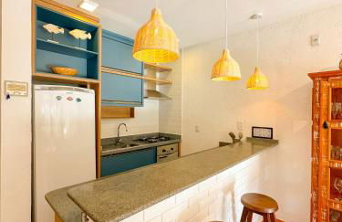 Apto estilo casa em condomínio com piscina na beira da praia - Foto 12