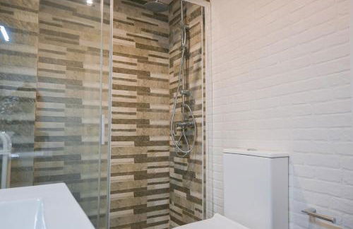 Apartment with Balcony on Calle Santa Engracia Temporal SEN1692 - Foto 56