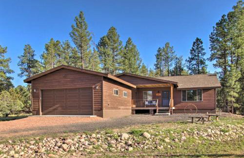 1 Mi to Rainbow Lake: Newly Built & Woodsy Retreat - Foto 17