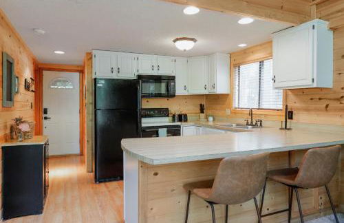 Dog-Friendly A-Frame with Hot Tub and Firepit - Foto 6