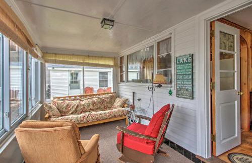 Sebago Lake Cottage with Patio and Beach Access! - Foto 10