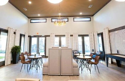 Landing Amazing 1BD Courtyard Pool - Photo 32