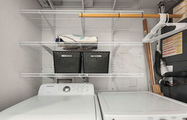 Treehouse LOZ Seclusion for 6! - Photo 25