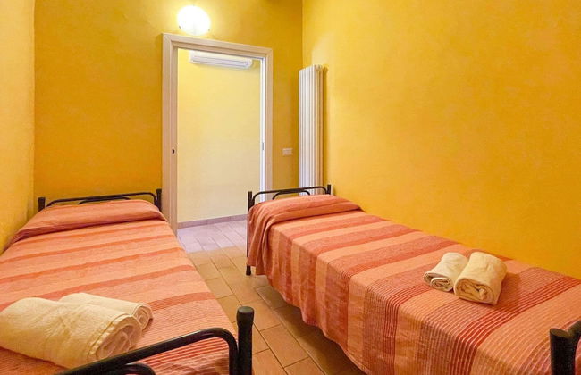 Welcoming Holiday Home in Urbania With Pool - Foto 4