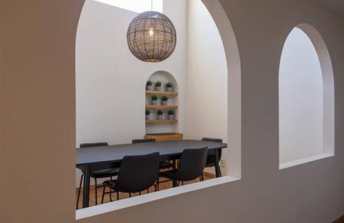 Spacious Arcadia Lite house w pool mtn views - Photo 15