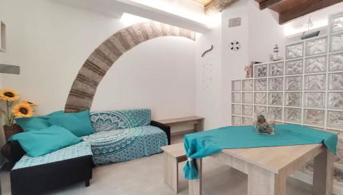 Dietro l'Angolo - Photo 3