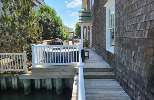 The Capone House-Historic Bayfront Home w/hot tub - Foto 65