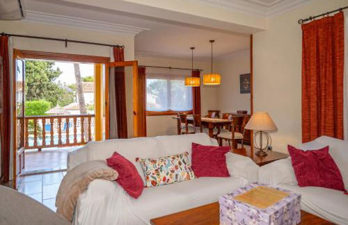 Villa with private pool and tennis court 150 metres from the sea-Villa el Olivo - Photo 50