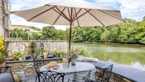 Duck Cottage - Waters Edge, Exclusive Village Location - Foto 2