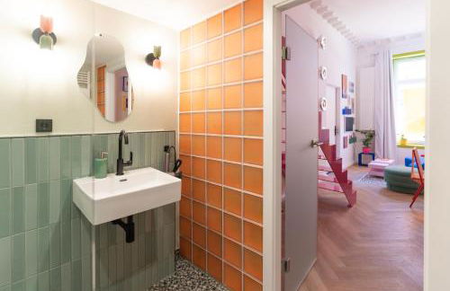 RetroPop Designerzimmern Nahe Alster & City für 2 Personen by LDGG - Foto 27