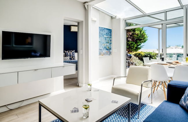 Compact Camps Bay Holiday Apartment With Private Pool Sea Escape - Foto 14