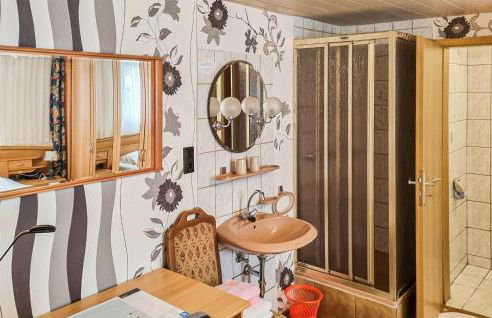 Nice Apartment In Neumagen-Papiermühle - Foto 14