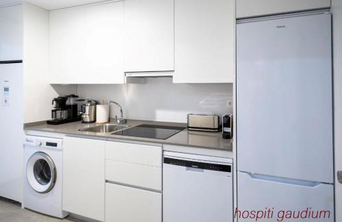 Apartamento familiar premium en Playa Granada - 3 dormitorios, piscina y golf - Foto 21