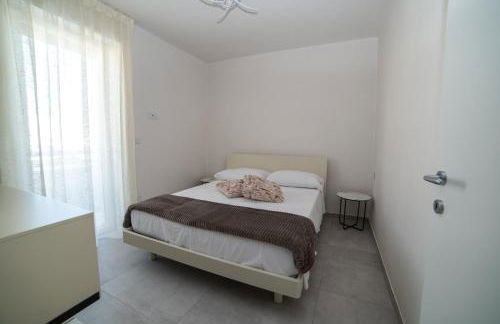 VILLA PONENTE - Beach & Jacuzzi - Foto 26