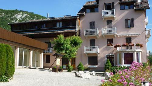 Le Nid du Lac, appartement en duplex au bord du lac d'Annecy, résidence avec plage privée - Foto 2